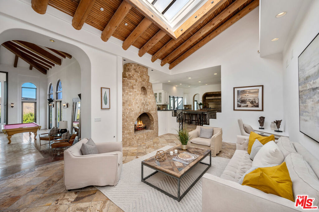 1090 Vista Ridge Lane