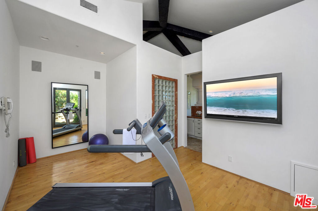 1090 Vista Ridge Lane