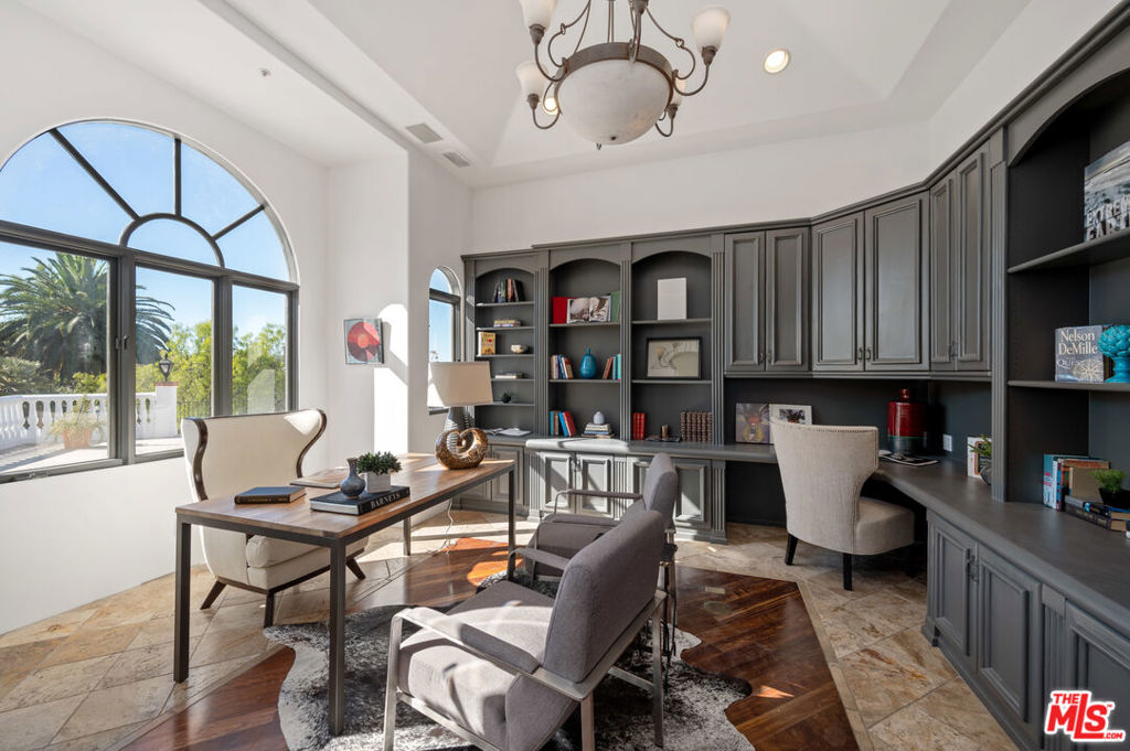 1090 Vista Ridge Lane