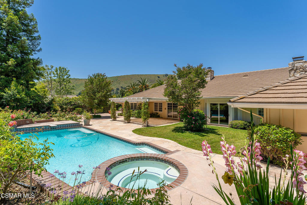 1144 Deep Wood Drive