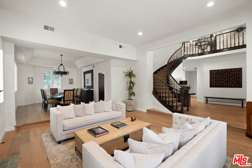 4465 Alta Tupelo Drive