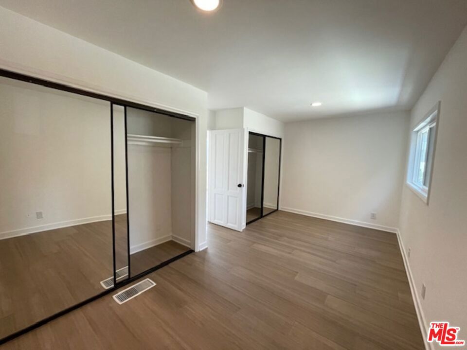 11912 Gorham Avenue 1