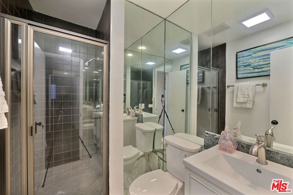 11912 Gorham Avenue 1