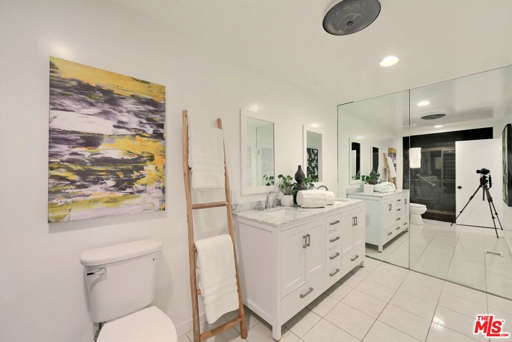 11912 Gorham Avenue 1