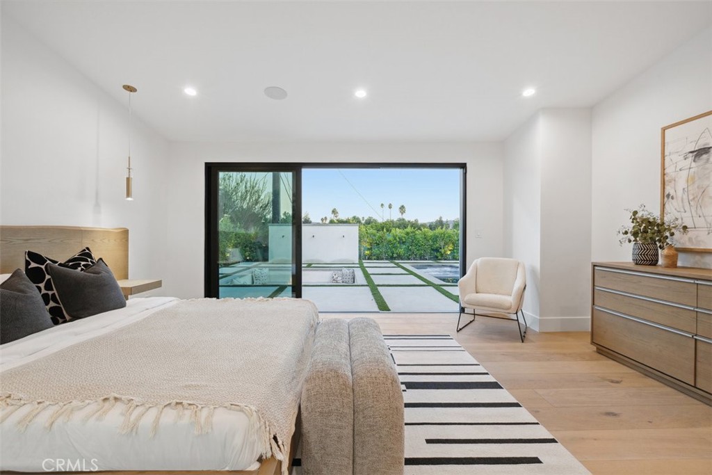 23732 Ladrillo Street