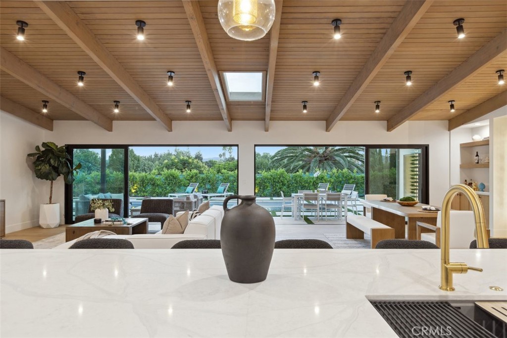 23732 Ladrillo Street