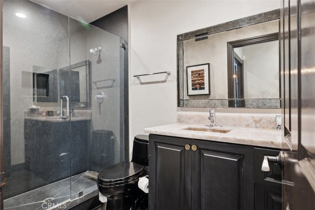 2514 Sandycreek Drive