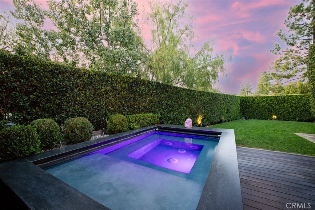 2514 Sandycreek Drive