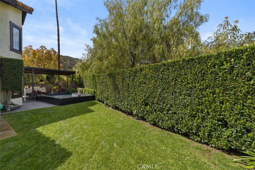 2514 Sandycreek Drive