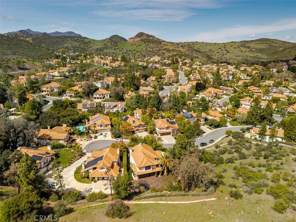 2514 Sandycreek Drive