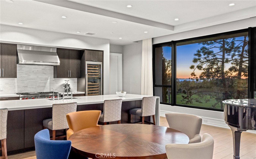 1541 Santa Barbara Drive