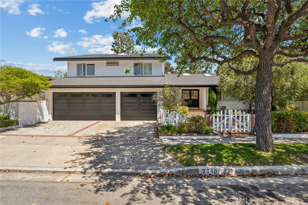 2640 Basswood Street