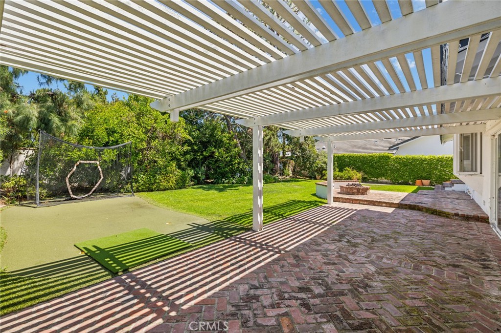 2640 Basswood Street