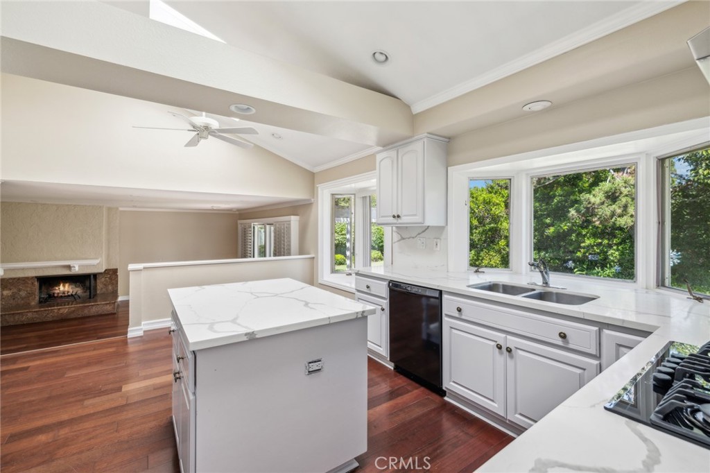 2640 Basswood Street