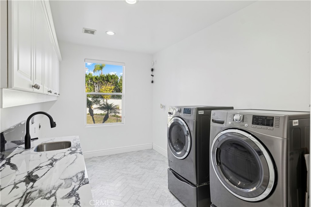 5110 E Copa De Oro Drive