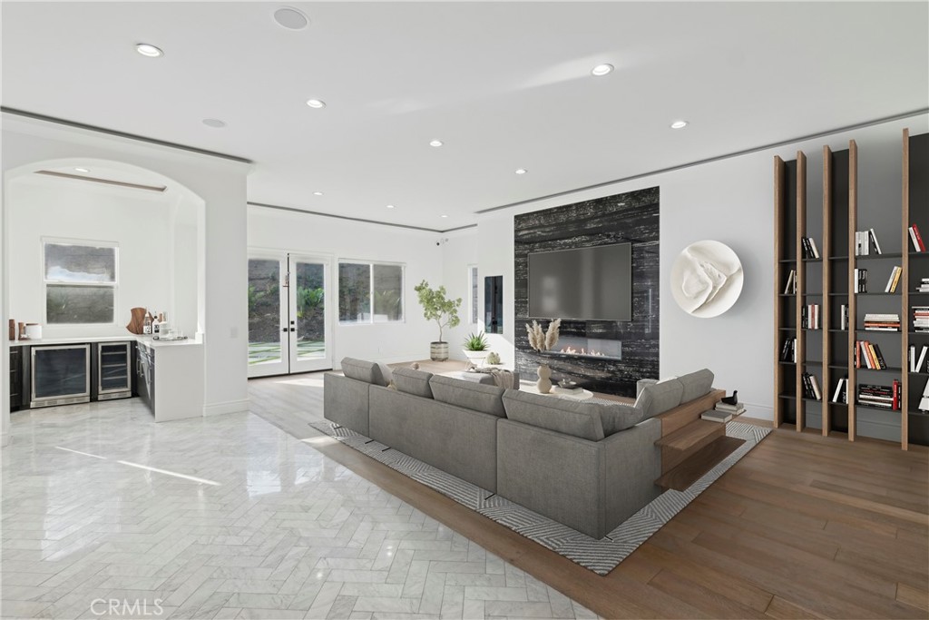 5110 E Copa De Oro Drive