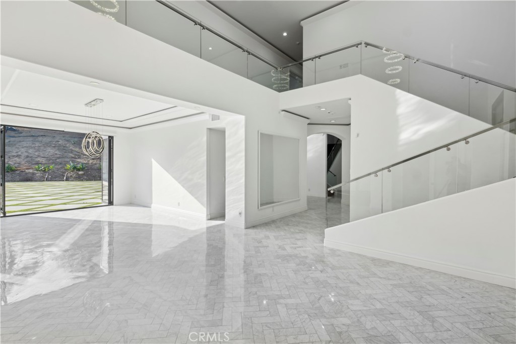 5110 E Copa De Oro Drive