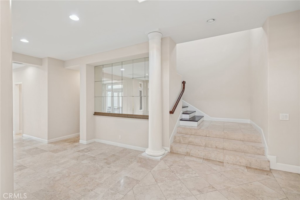 5 Monterey Pine Drive