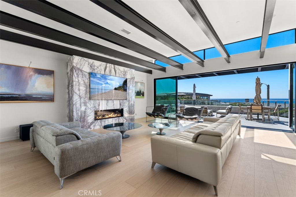 1 Lagunita Drive