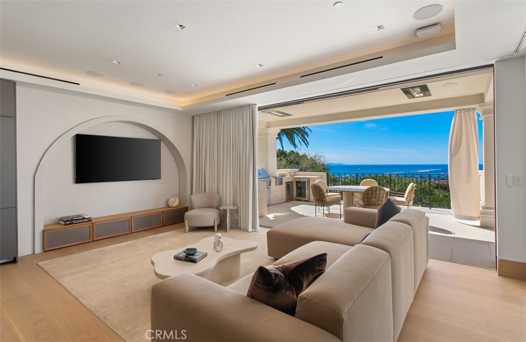 7 Sailview