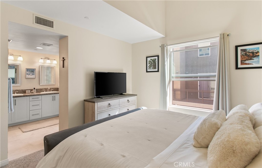 615 Rockefeller