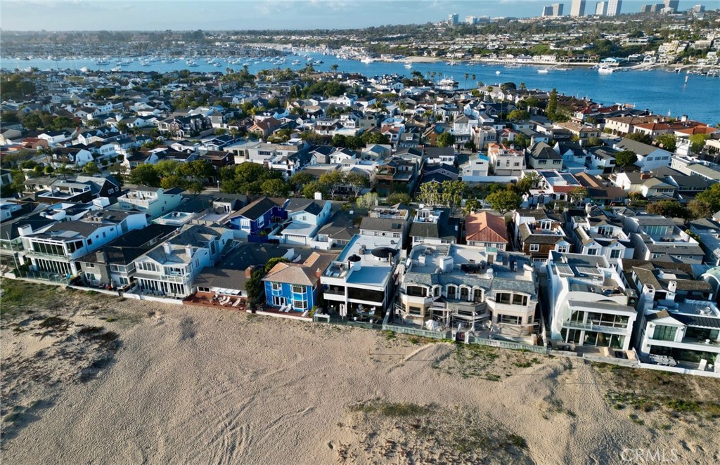 2132 E Oceanfront