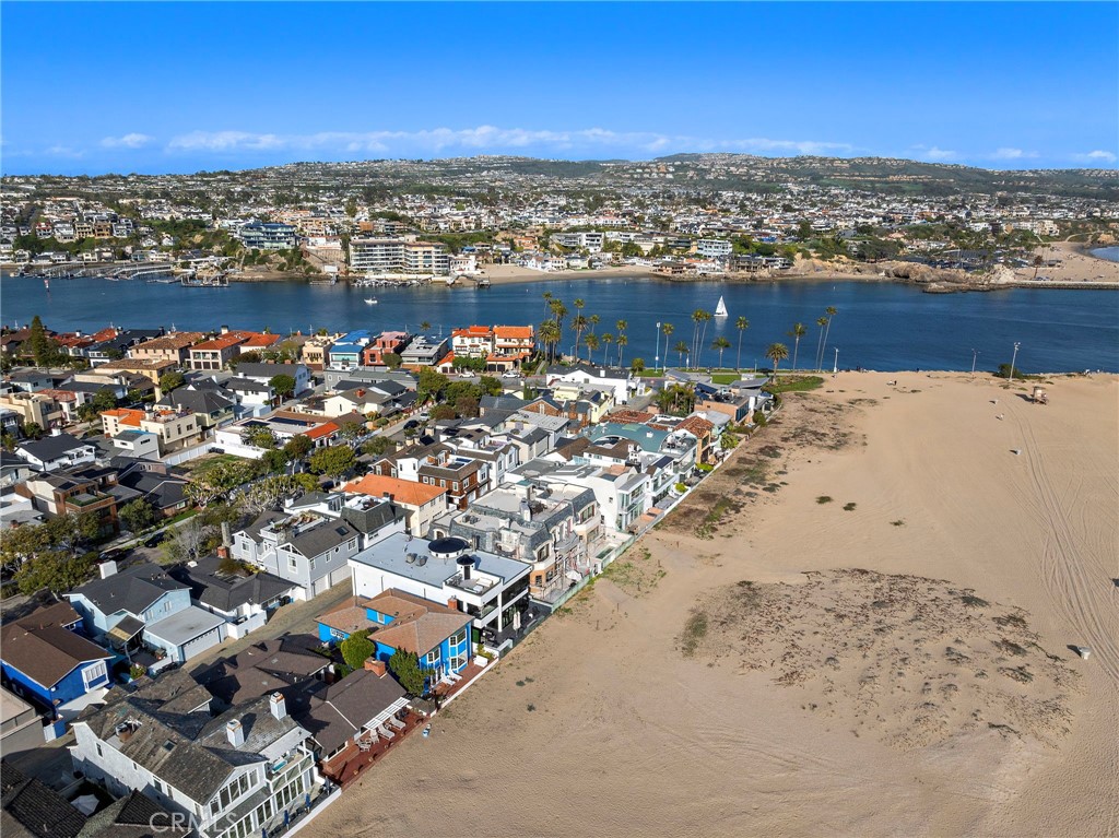 2132 E Oceanfront