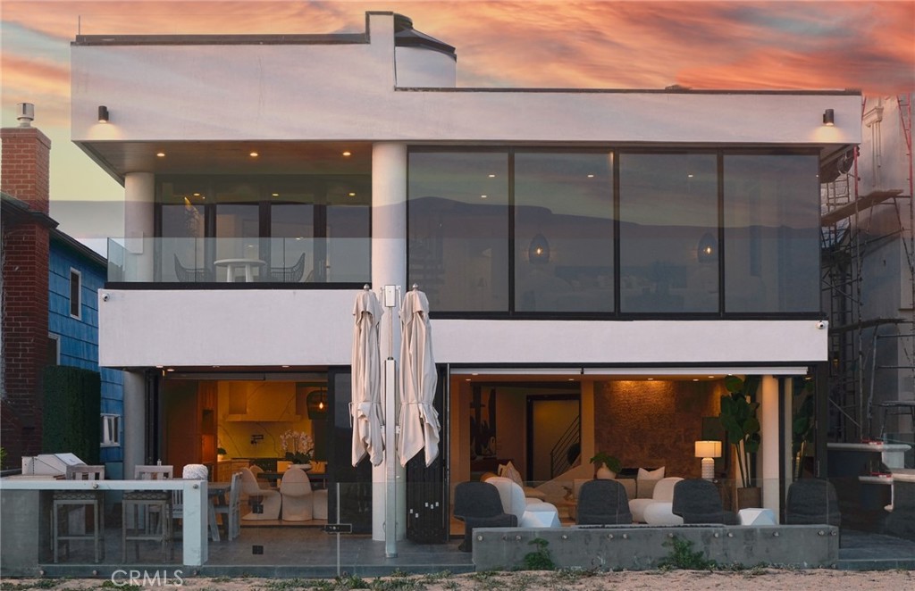 2132 E Oceanfront