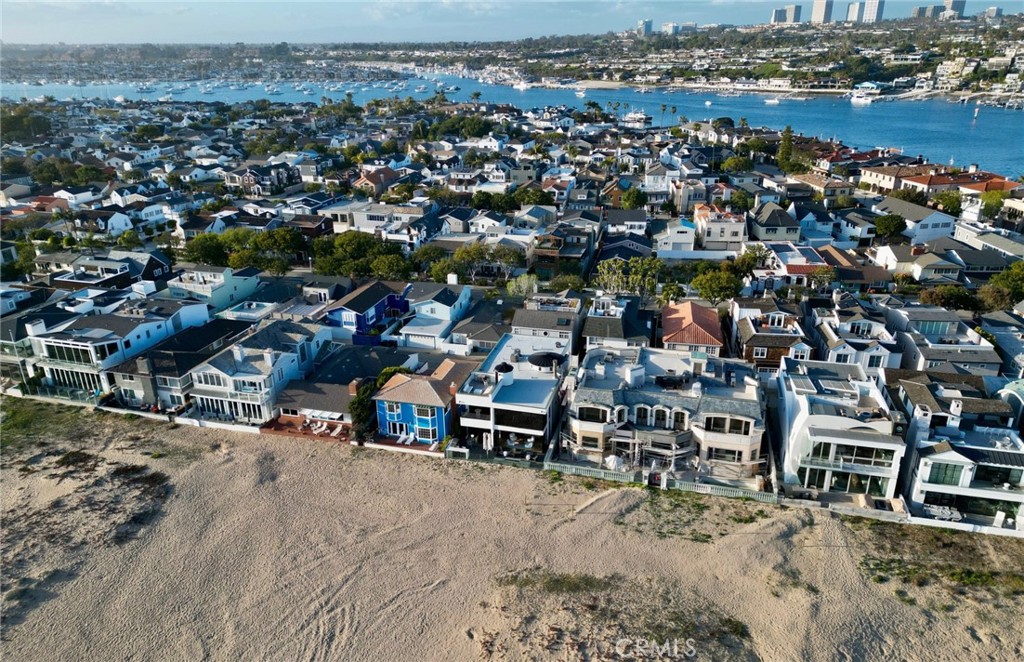 2132 E Oceanfront