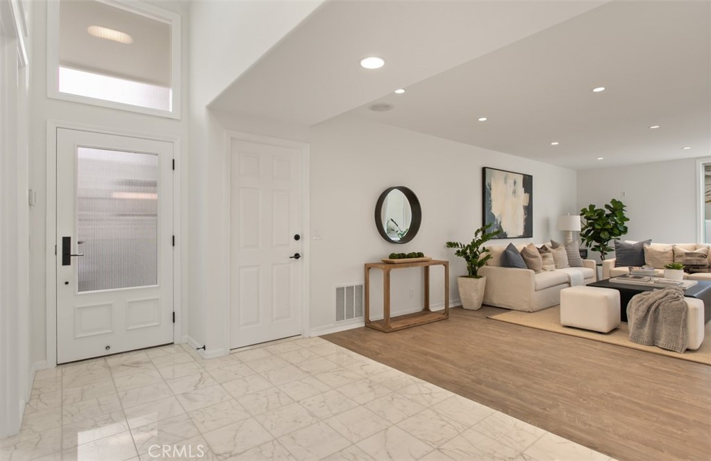 16201 Santa Barbara Lane