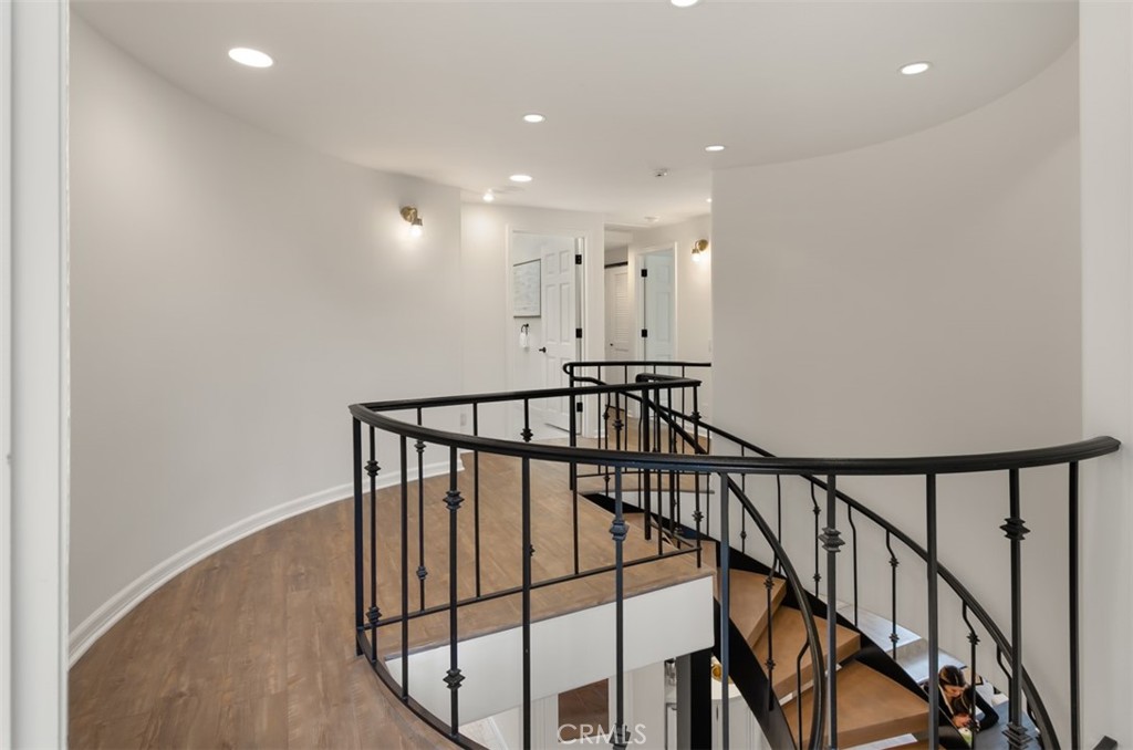 16201 Santa Barbara Lane