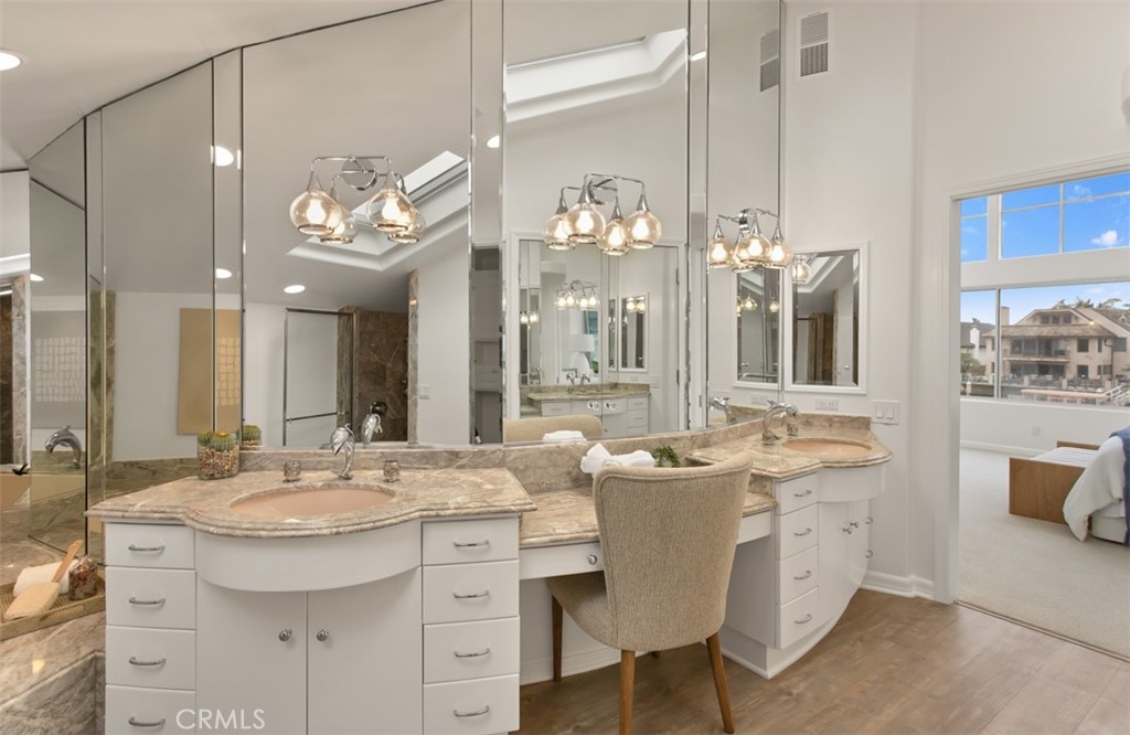 16201 Santa Barbara Lane