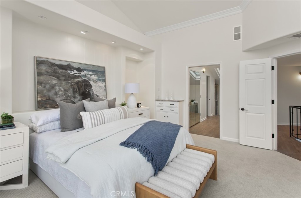 16201 Santa Barbara Lane