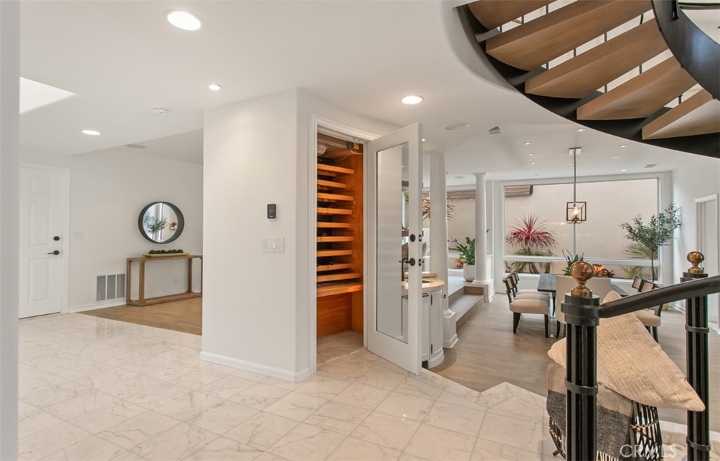 16201 Santa Barbara Lane