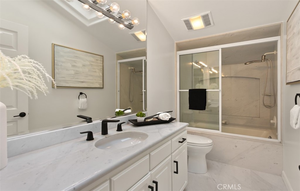 16201 Santa Barbara Lane