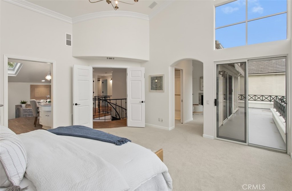 16201 Santa Barbara Lane