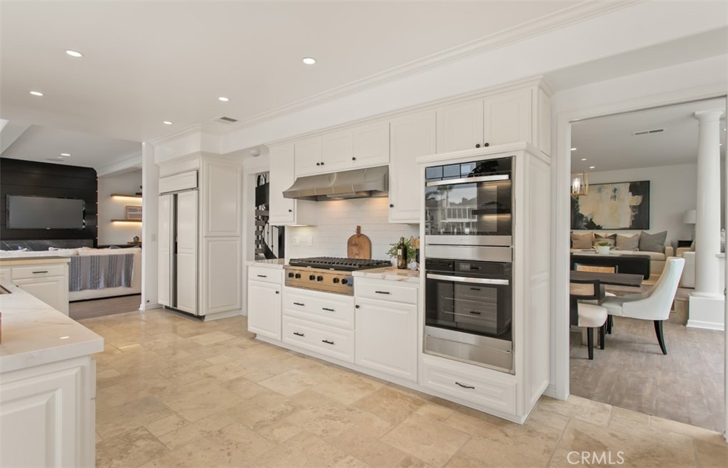 16201 Santa Barbara Lane