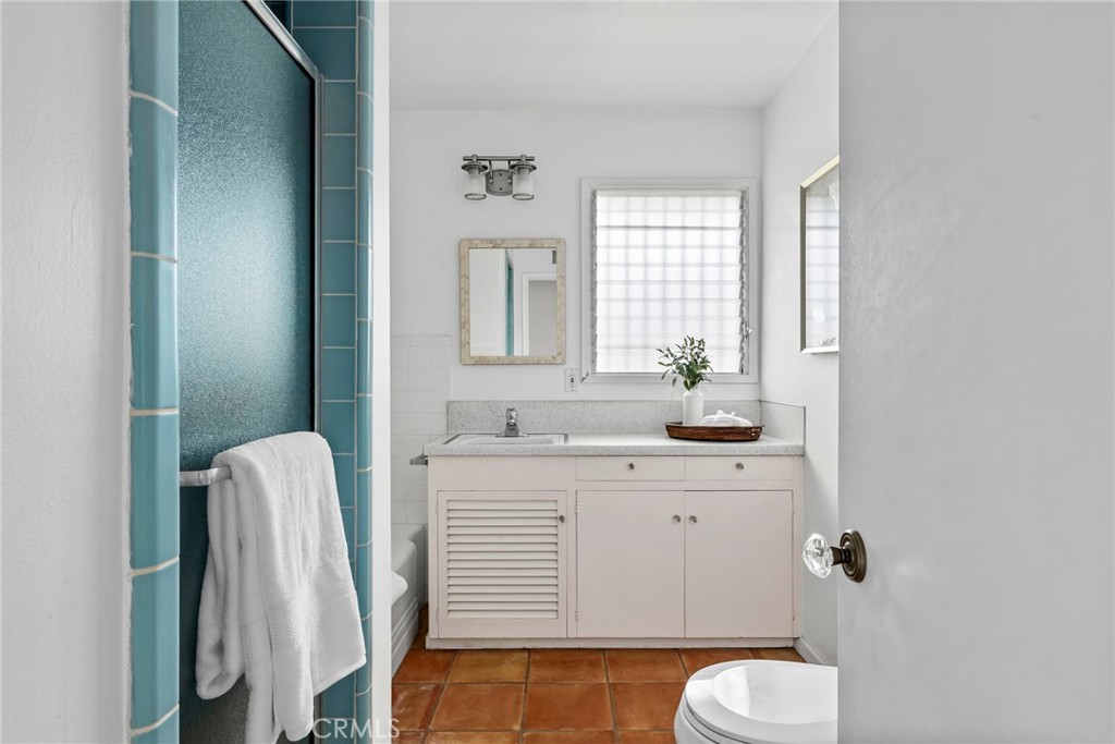 251 Driftwood Road