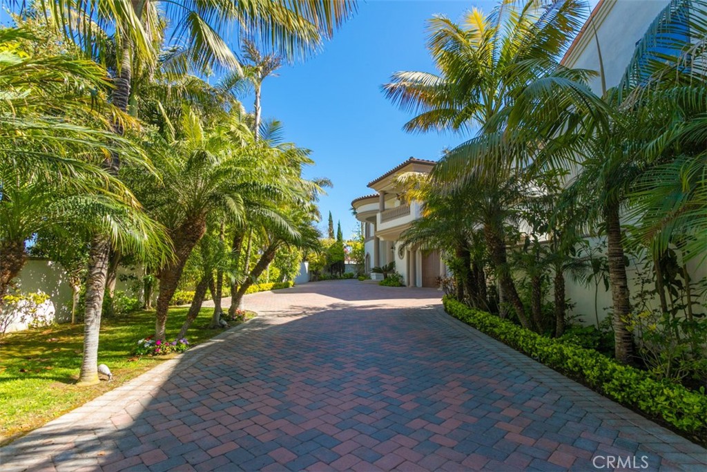 71 Ritz Cove Drive