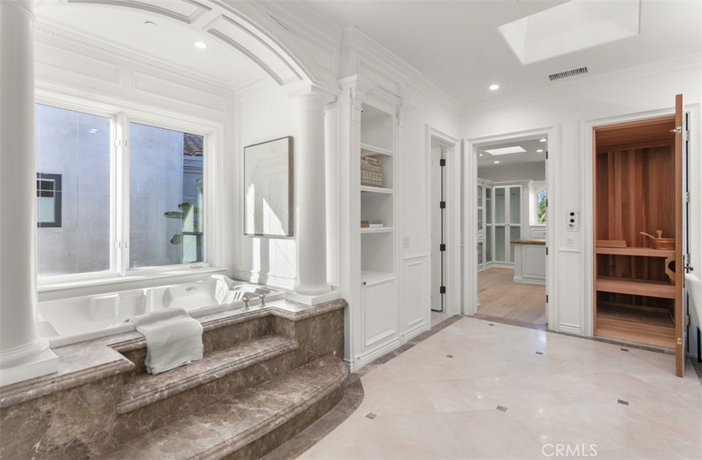 71 Ritz Cove Drive