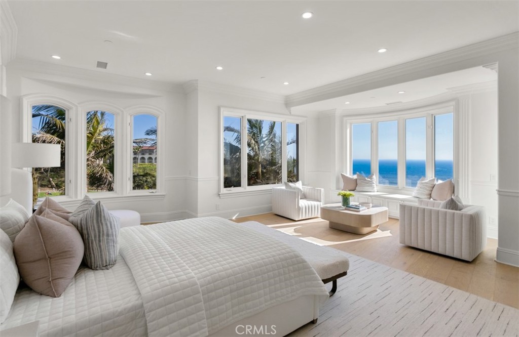 71 Ritz Cove Drive