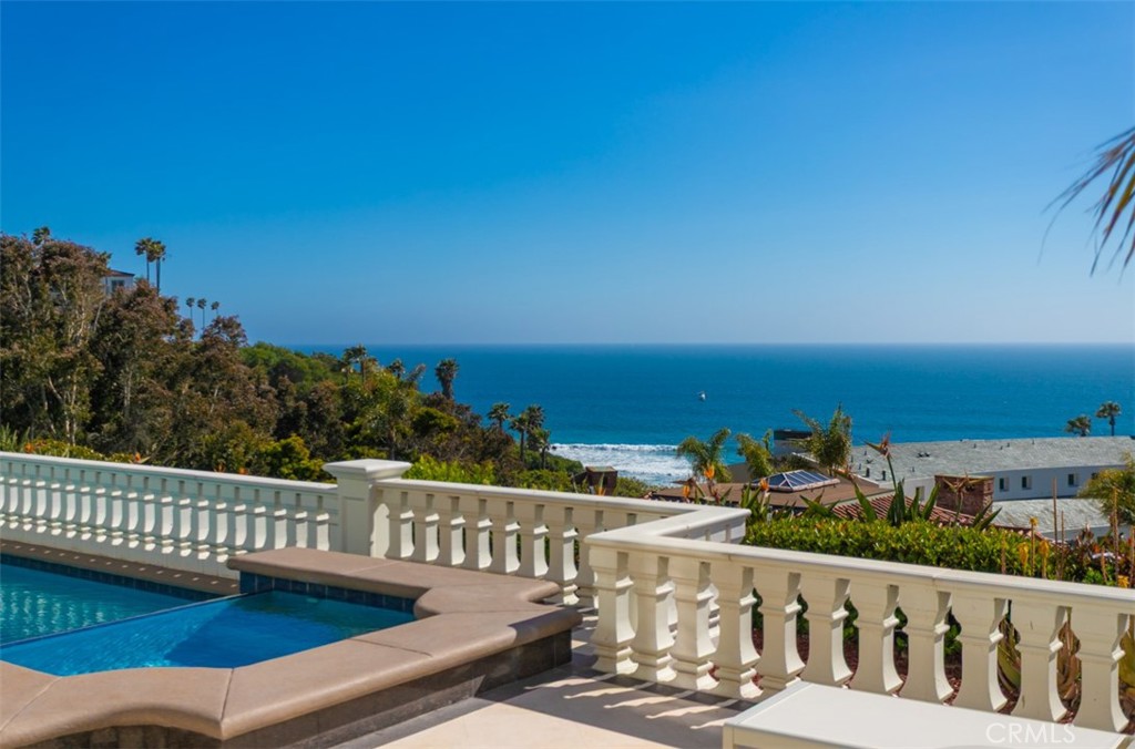 71 Ritz Cove Drive