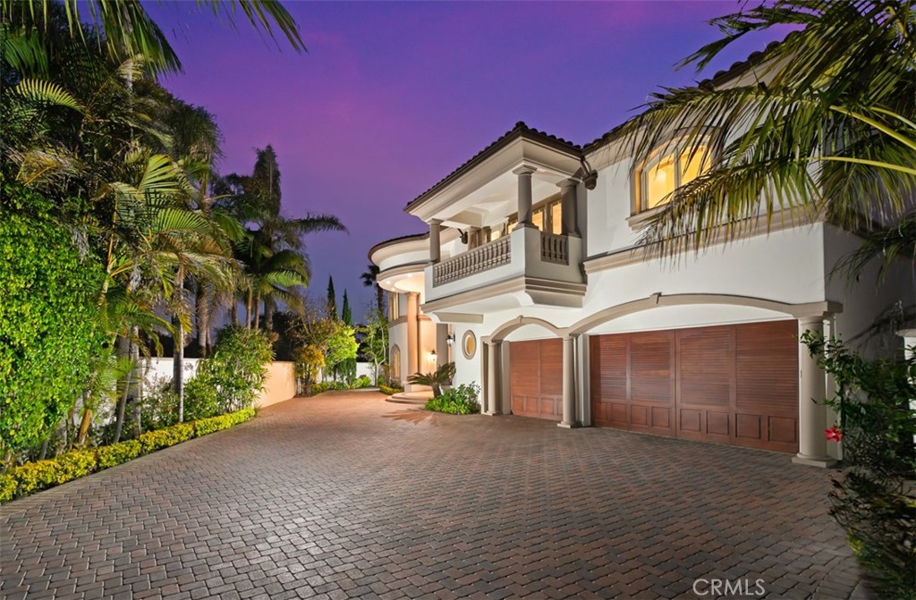 71 Ritz Cove Drive