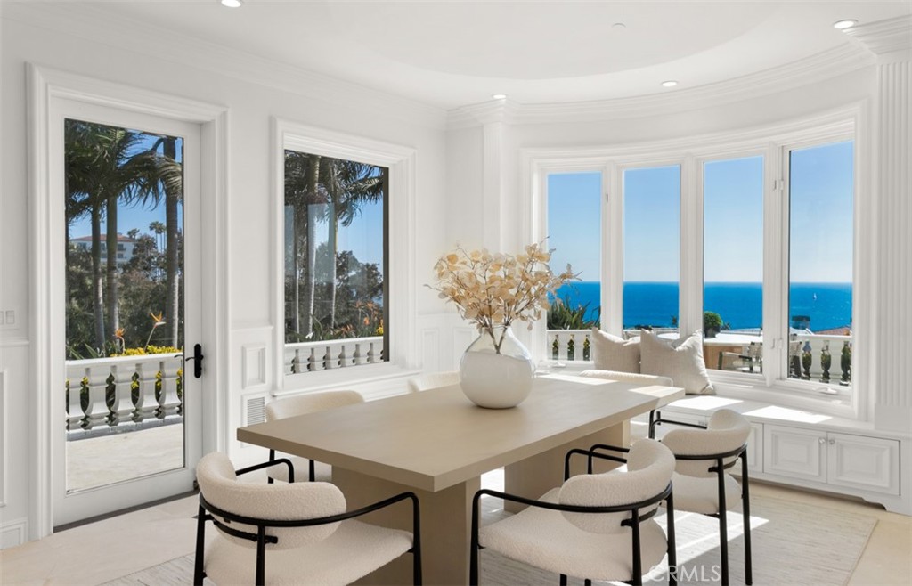 71 Ritz Cove Drive