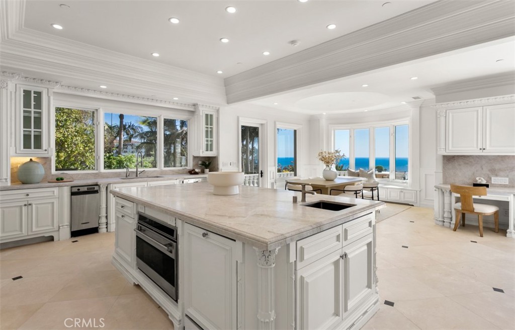 71 Ritz Cove Drive