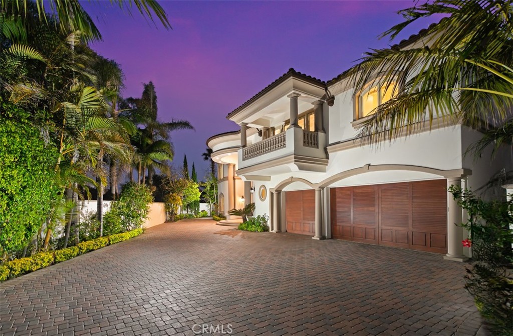 71 Ritz Cove Drive