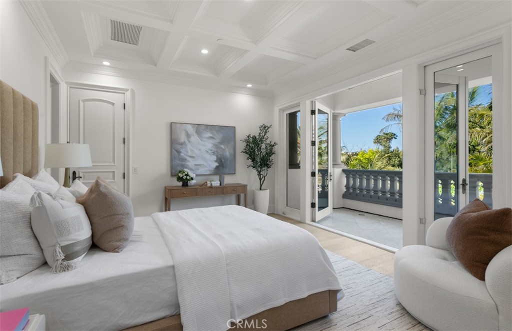71 Ritz Cove Drive