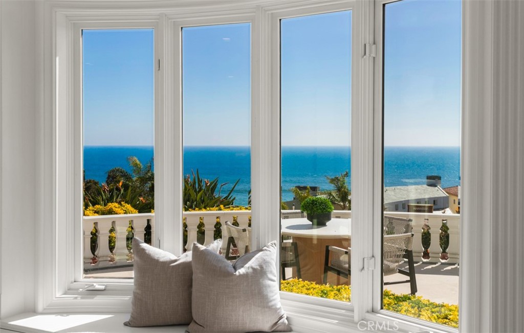 71 Ritz Cove Drive