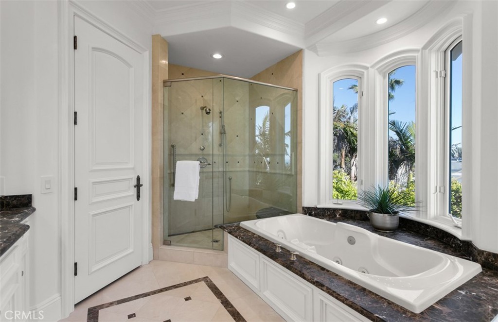 71 Ritz Cove Drive