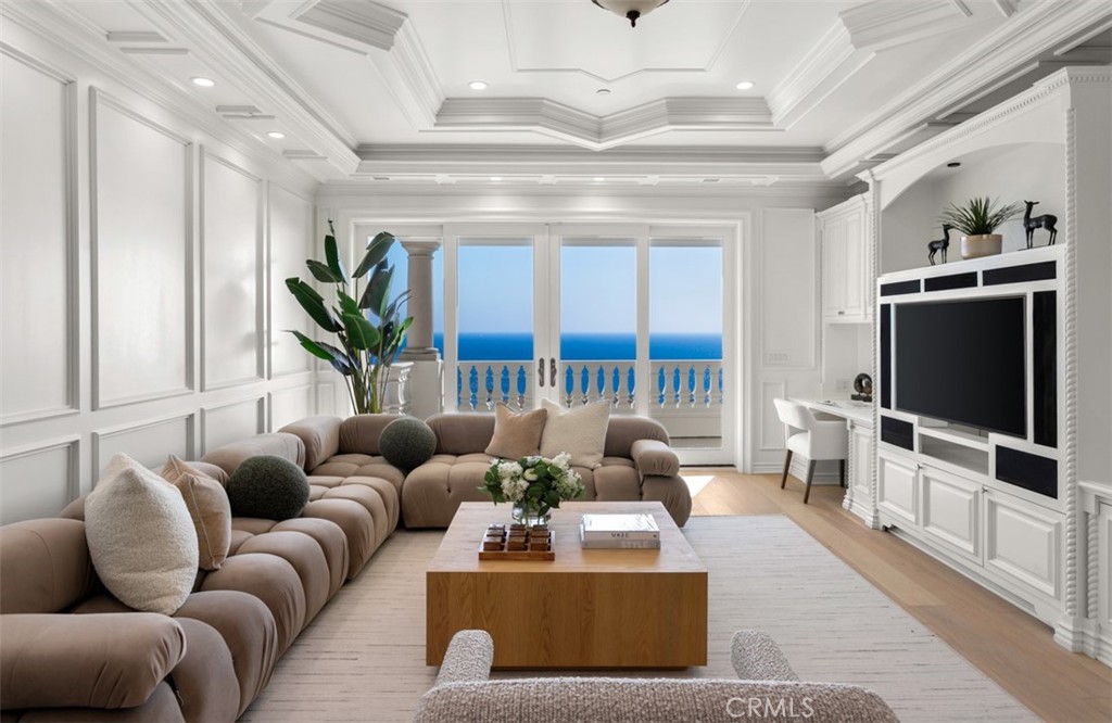 71 Ritz Cove Drive